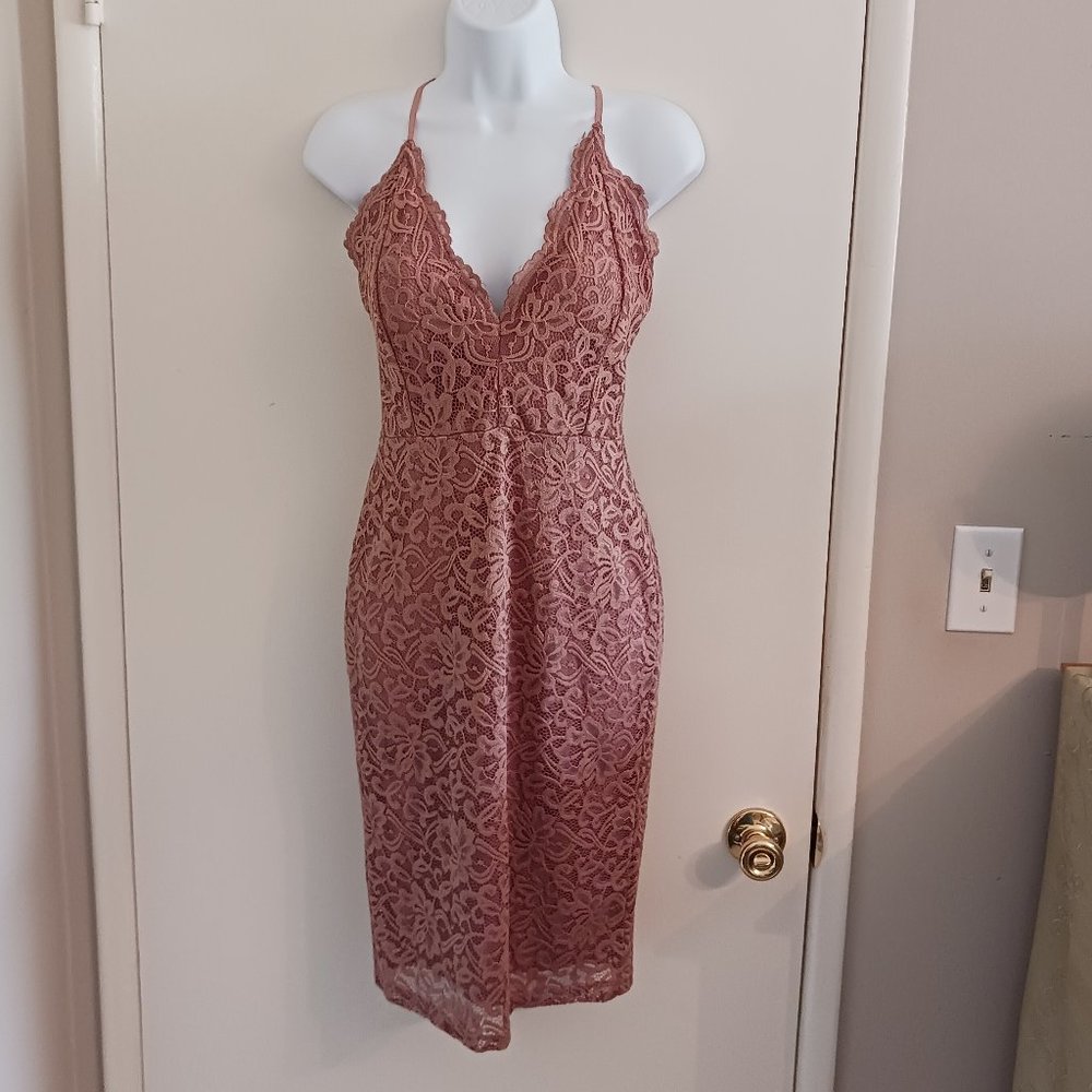 NWOT - G by Guess Bodycon Dress - Blush Floral Stitch